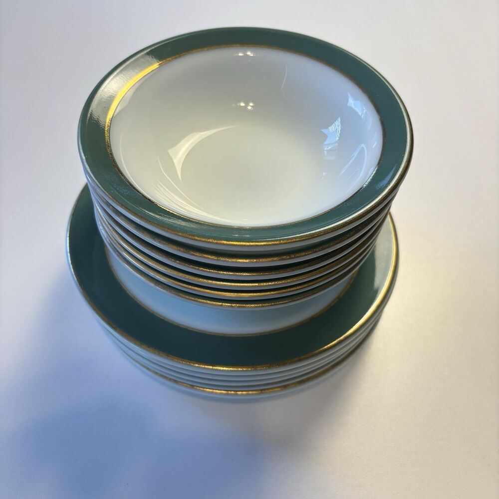 Vintage Pyrex Milk Glass White Green w/ Gold Rim 6 Bowl & 5 Plate Set of 11 USA